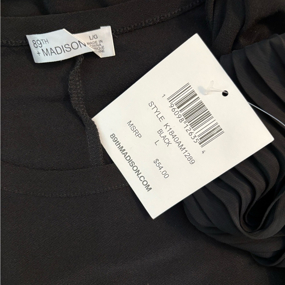 NWT! 89th & Madison Black Sheer Pleated Sleeve Blouse – Size Large - Picture 3 of 7